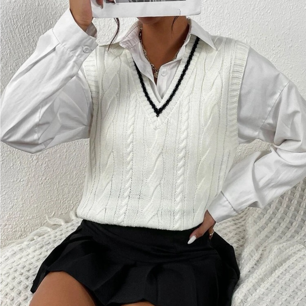 White SHEIN Knit Sweater Vest
